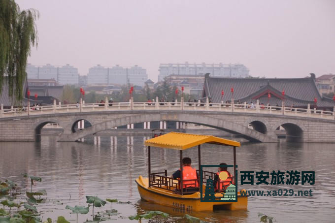 带着老爸去旅行，体验西安的烟火气