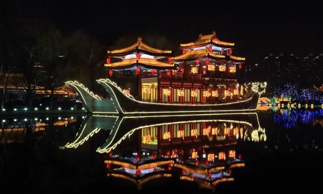 西安旅游必去景点推荐