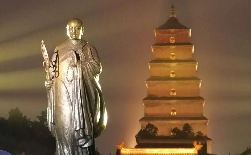 大雁塔唐僧佛像探秘