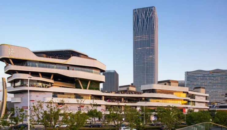"上海两日游全攻略：最新游玩路线与景点推荐"