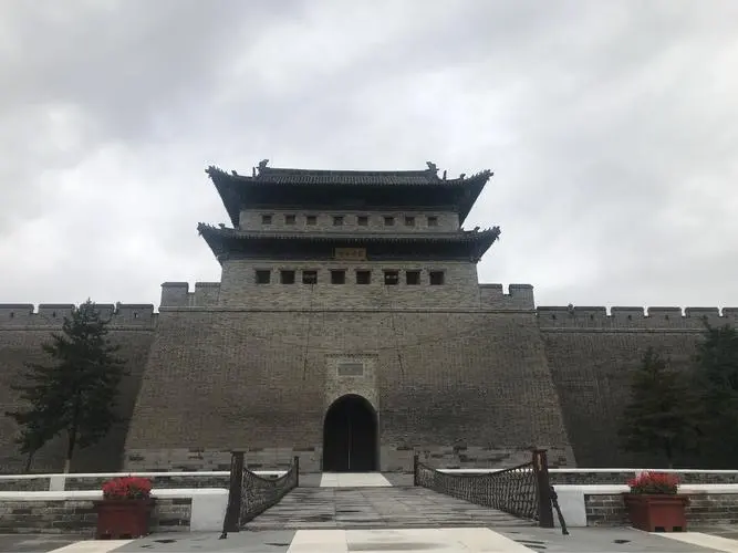西安城墙游玩攻略：最佳路线推荐，畅游古城墙风光