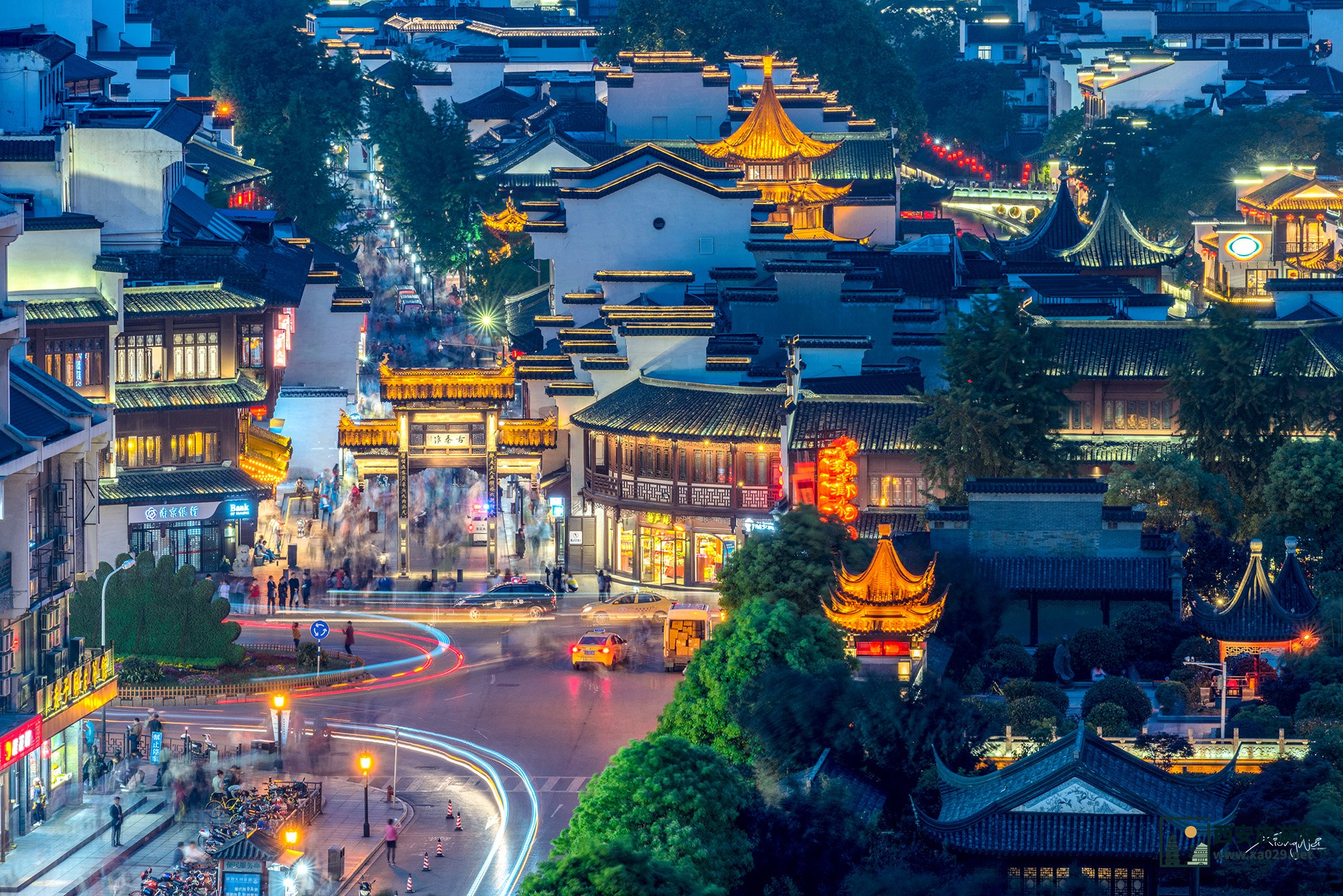 南京一日游跟团游价格大揭秘：实惠出行，多种选择等你来选！