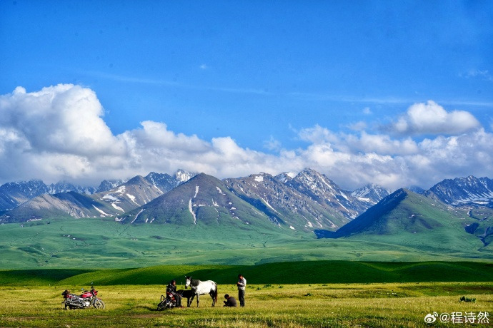 7月份新疆旅游攻略：景点推荐与游玩体验