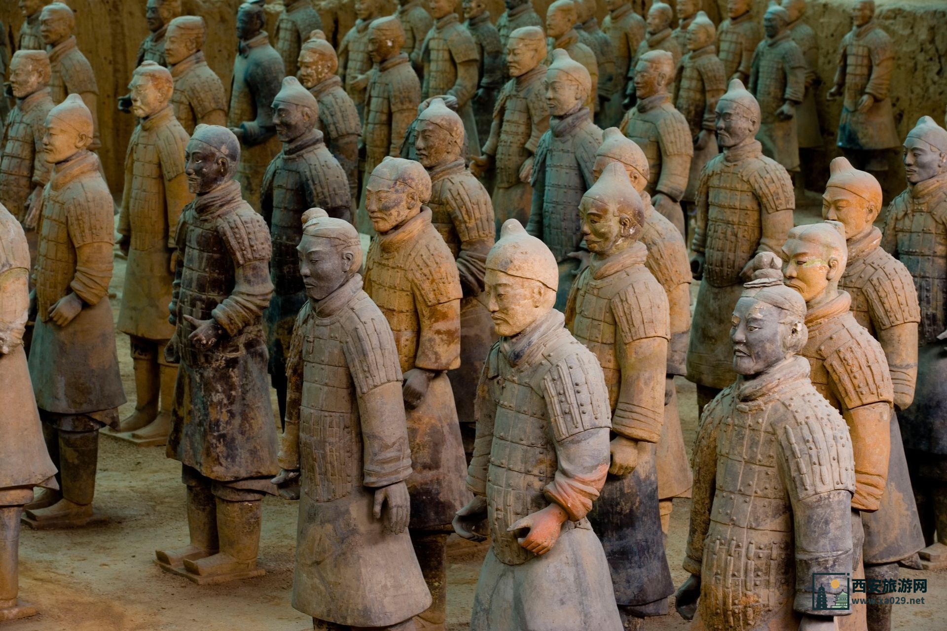 秦始皇兵马俑的深远意义：探索古代军事与文化瑰宝