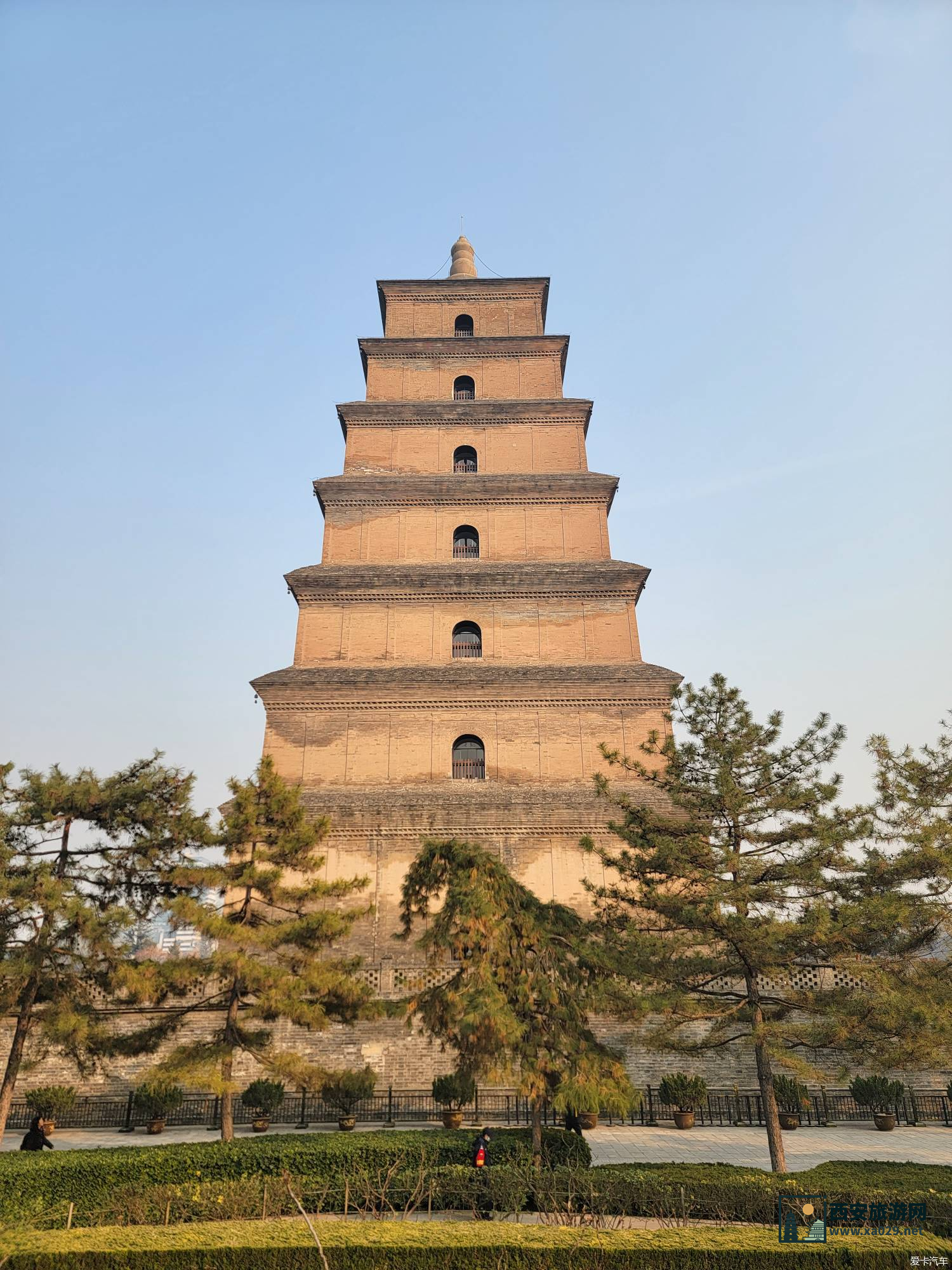 "大雁塔及音乐喷泉关闭时间查询：详细安排与注意事项"